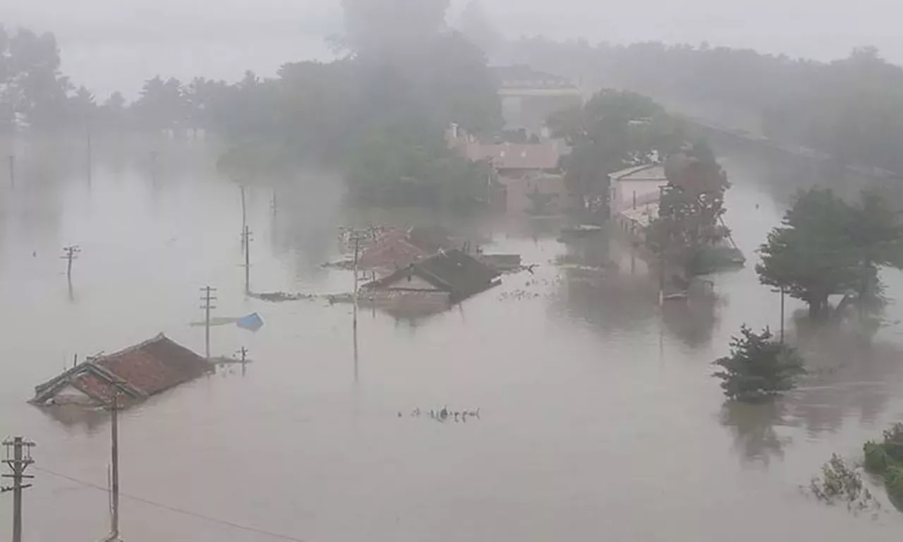 recent-rains-in-north-korea-flooded-thousands-of-h-recent-rains-in-north-korea-f.jpg