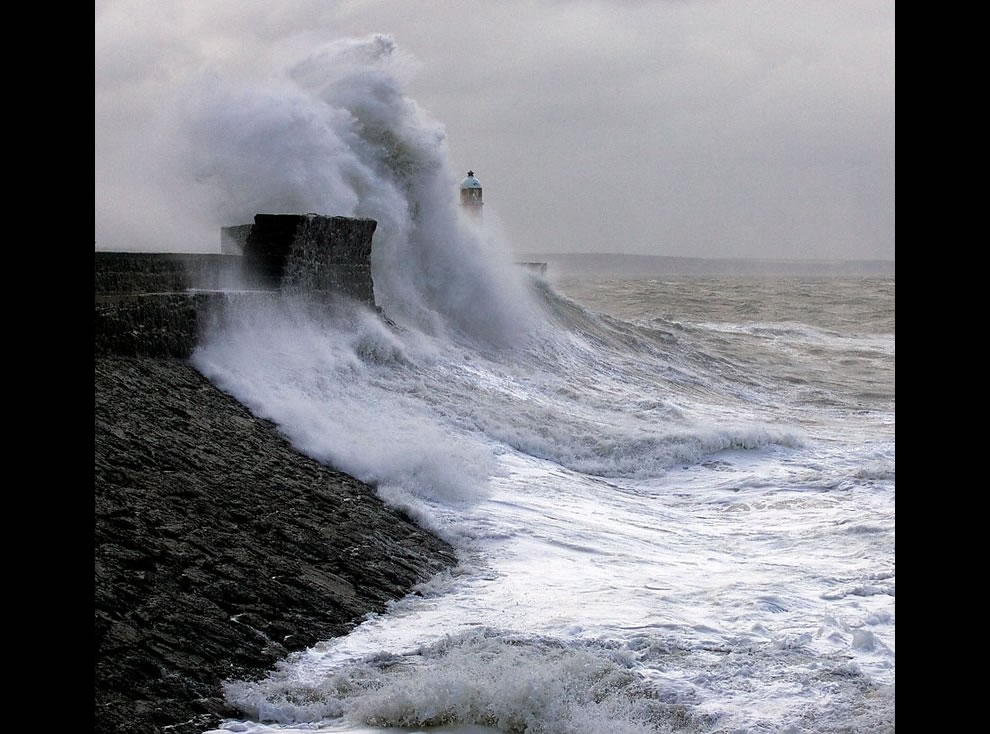 Porthcawl-Harbour-Storm.jpg