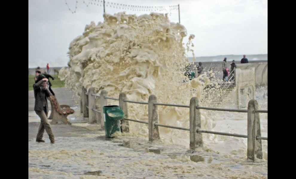Sea-Point-Storm-Pity-that-this-came-out-blurred-but-I-was-running-at-the-time_-F.jpg