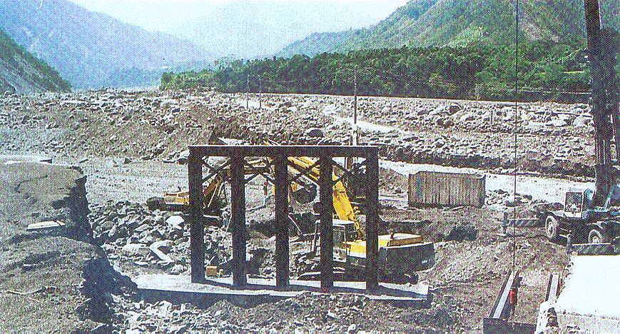 p12-03.jpg