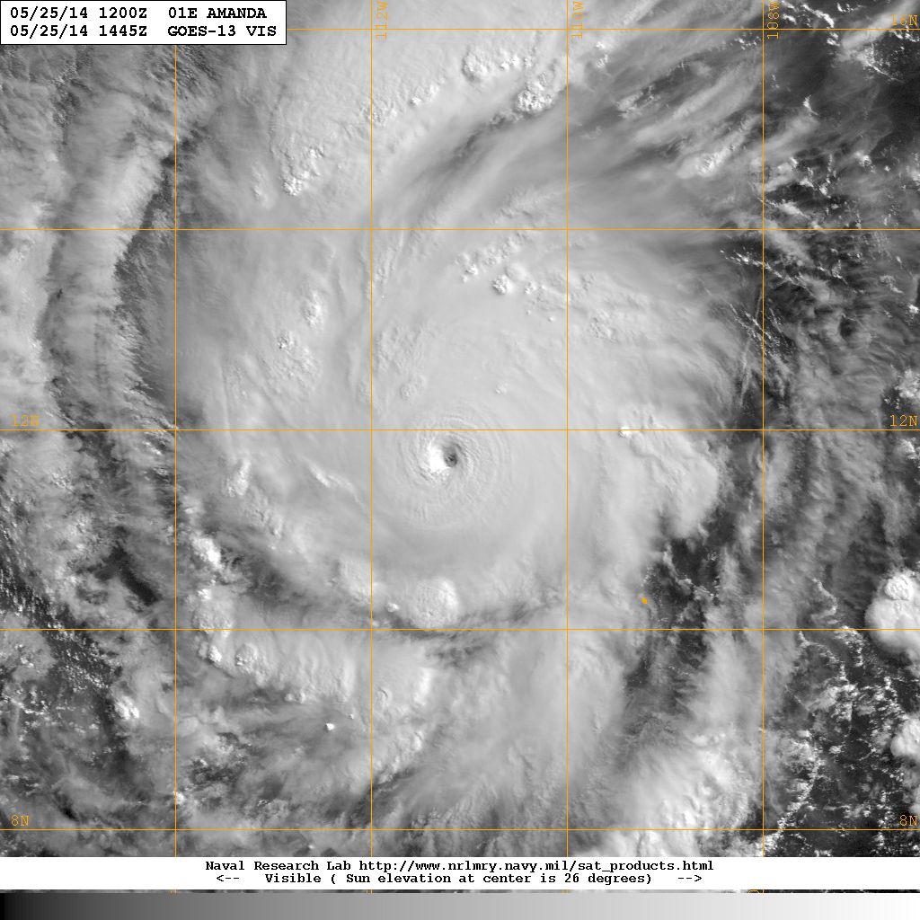 20140525.1445.goes13.x.vis1km_high.01EAMANDA.135kts-932mb-117N-1111W.100pc (1).jpg