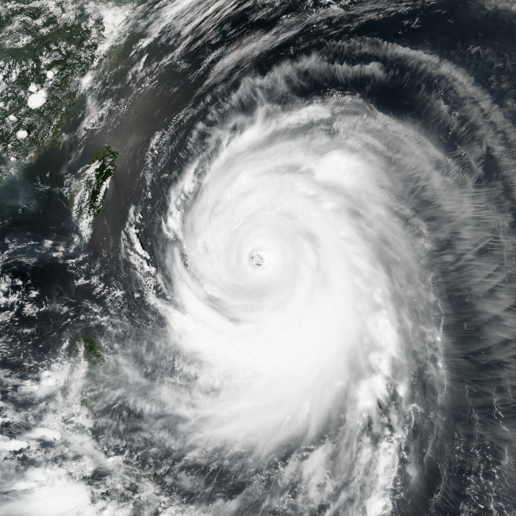 Neoguri 2014-07-07 0455Z.jpg