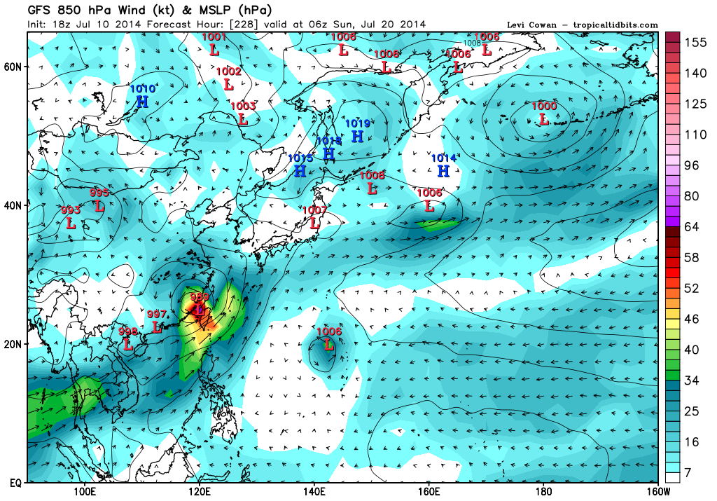 gfs_mslp_uv850_wpac_36.png