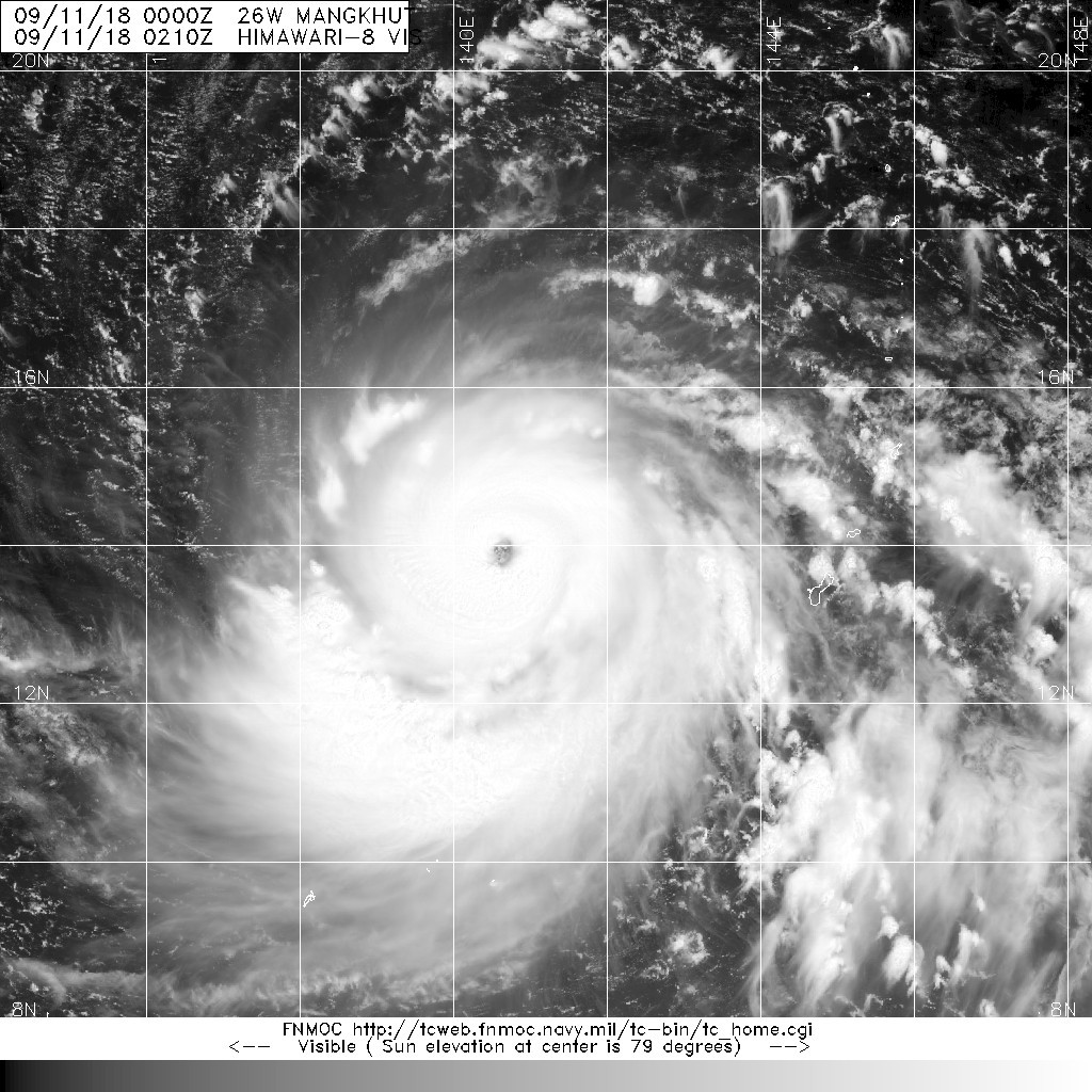 20180911.0210.himawari-8.vis.26W.MANGKHUT.120kts.941mb.14N.141.2E.100pc.jpg