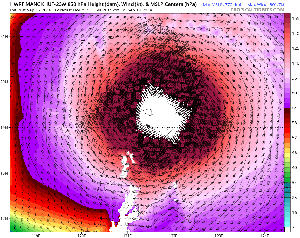 hwrf_mslp_uv850_26W_18.png