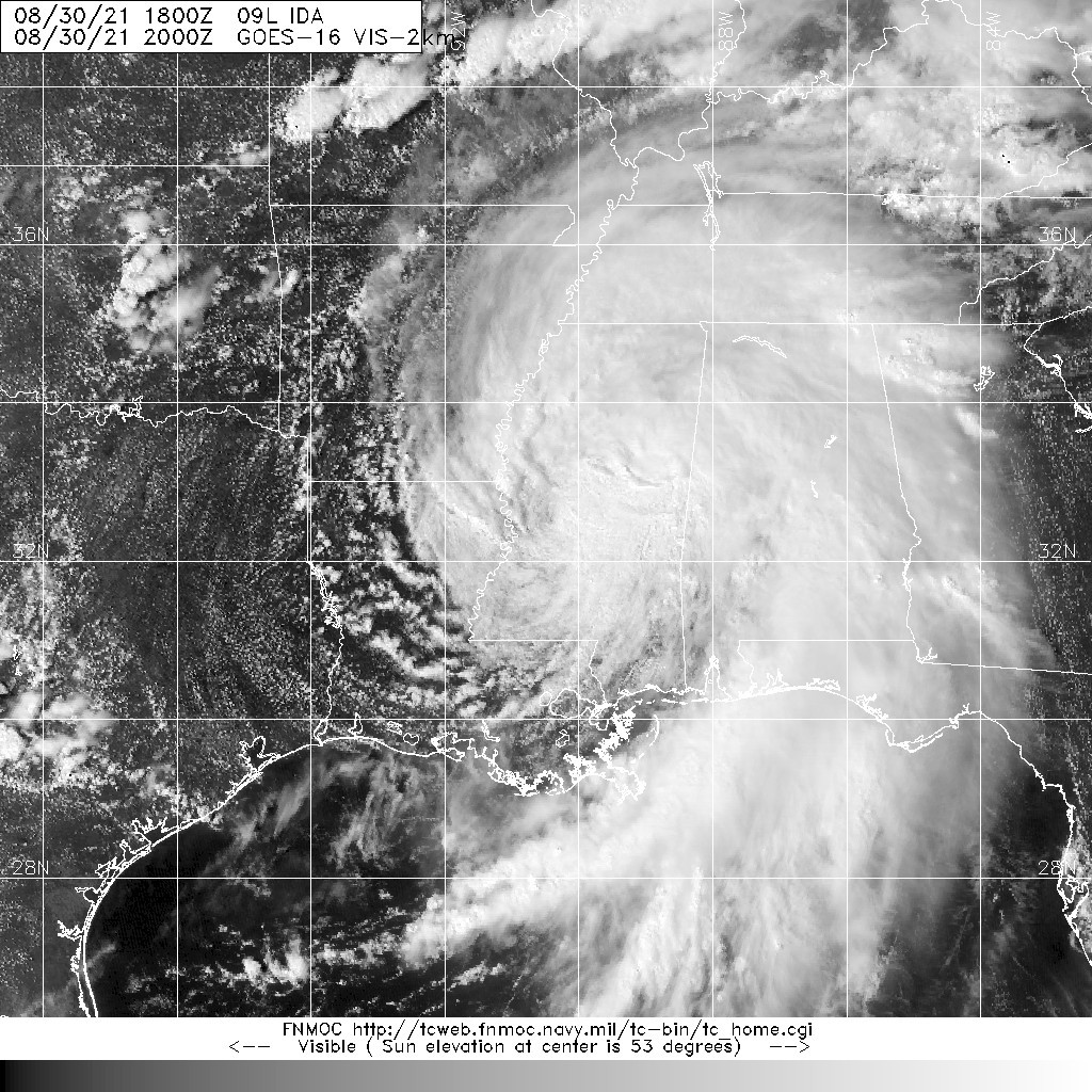 20210830.2000.goes-16.vis.2km.09L.IDA.35kts.997mb.32.2N.90.5W.pc.jpg