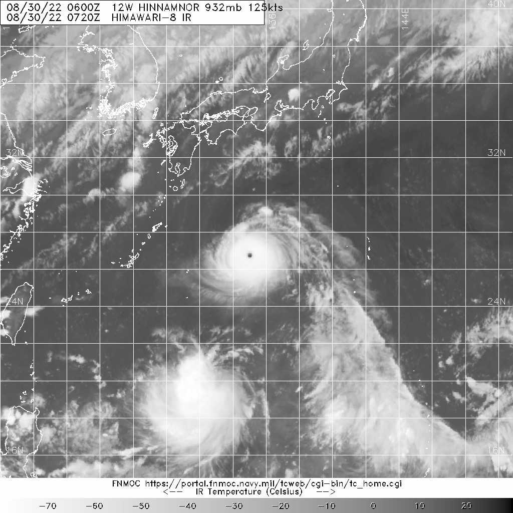 20220830.0720.himawari-8.ir.12W.HINNAMNOR.125kts.932mb.26.7N.135.4E.100pc.jpg