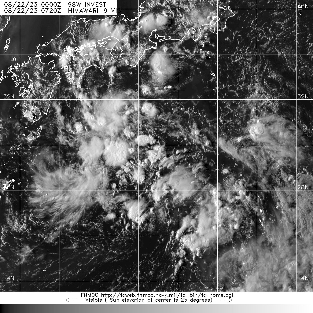 20230822.0720.himawari-9.vis.98W.INVEST.15kts.1005mb.29.5N.136.9E.100pc.jpg