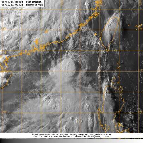 20110610_0932_mtsat2_x_vis1km_05WSARIKA_35kts-996mb-200N-1171E_100pc.jpg