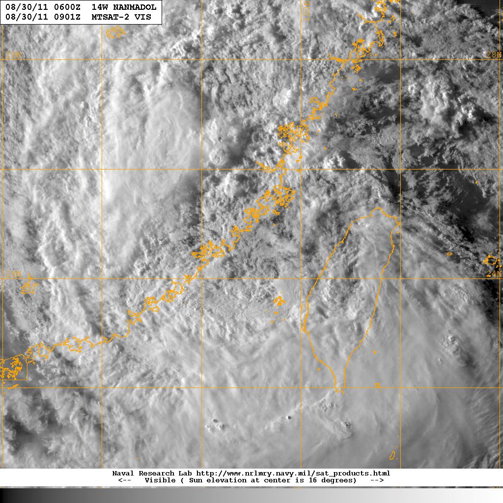 20110830_0901_mtsat2_x_vis1km_high_14WNANMADOL_40kts-993mb-245N-1190E_100pc.jpg